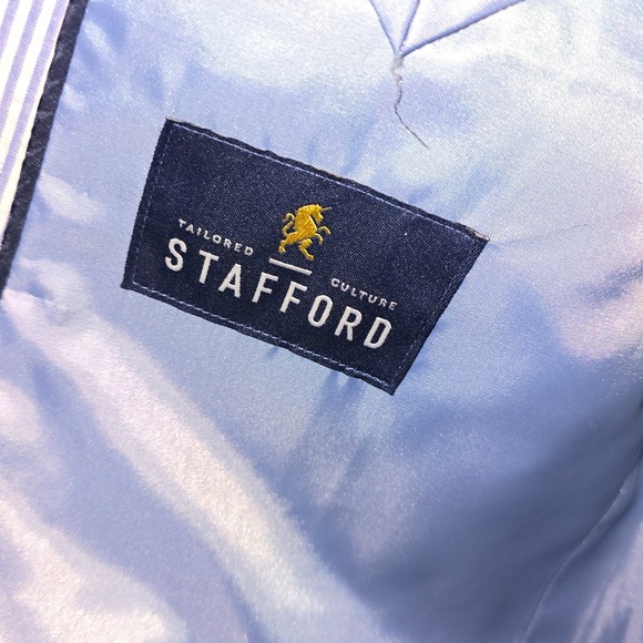 Stafford Mens Classic Fit Stretch Comfort Seersucker Blue White Stripe 46 REG - Picture 6 of 6